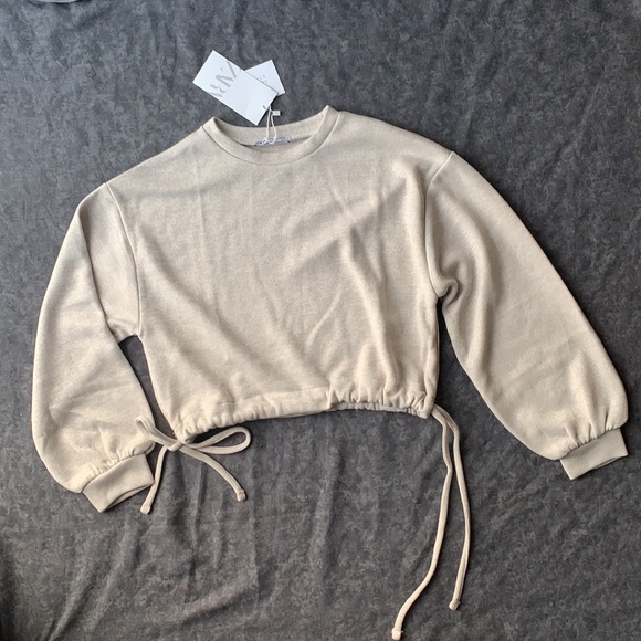Zara women’s beige ruched soft sweatshirt| Size S - Picture 5 of 11